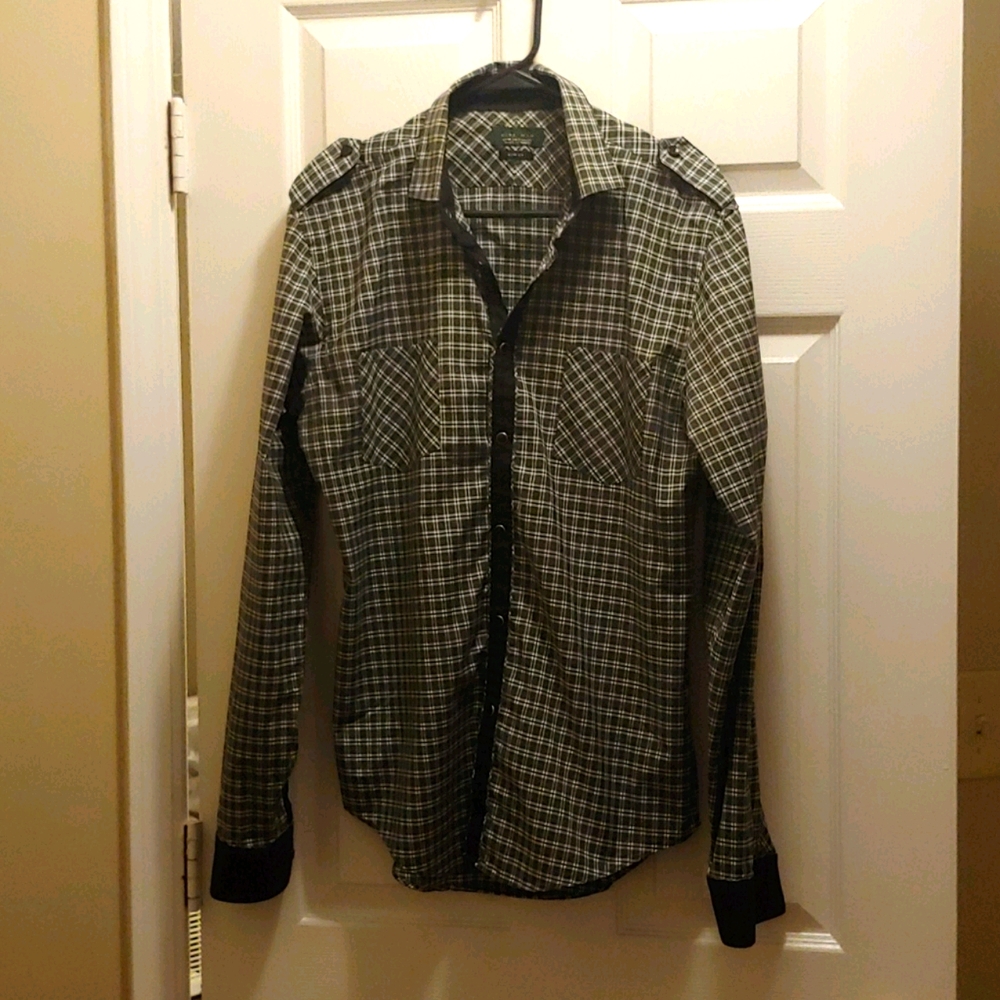 Zara Men's Casual Button Down Shirt.